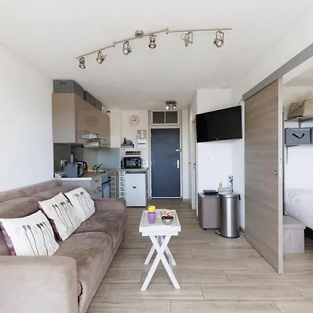 Les Coteaux Du Preconil Yourhosthelper Daire Sainte-Maxime