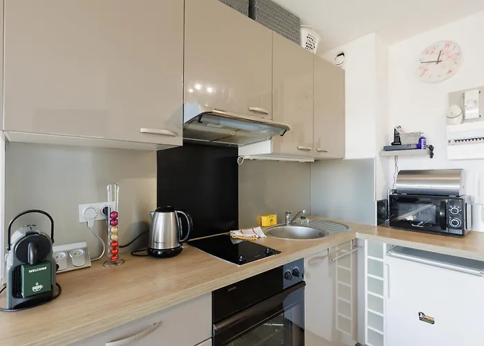 Les Coteaux Du Preconil Yourhosthelper Apartament